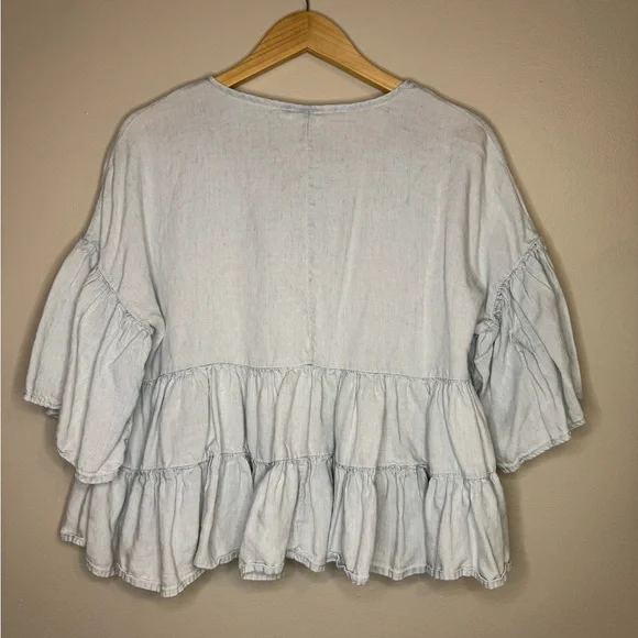Anthropologie ap Light Wash Tiered Peplum Blouse Small - Picture 4 of 4